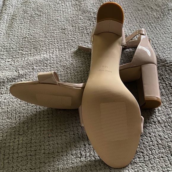 Nine West Pruce Sandal Heels size 10 - Picture 7 of 7